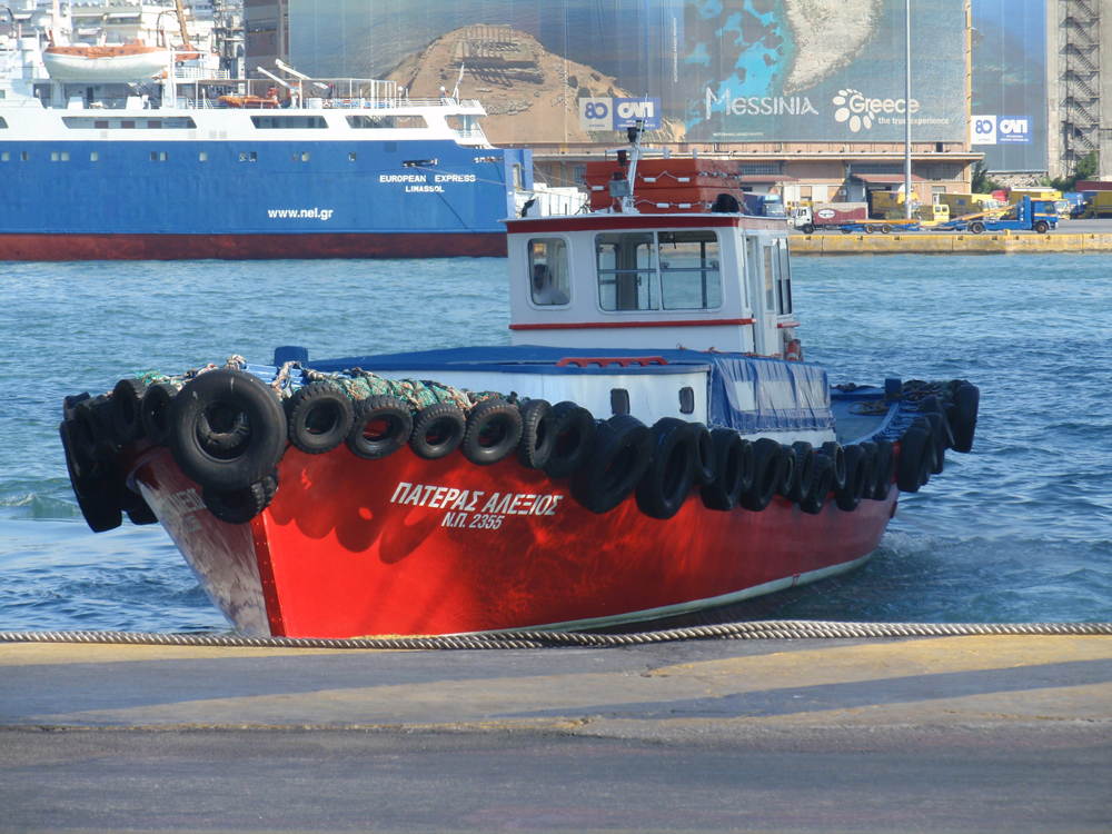 roussis service boats