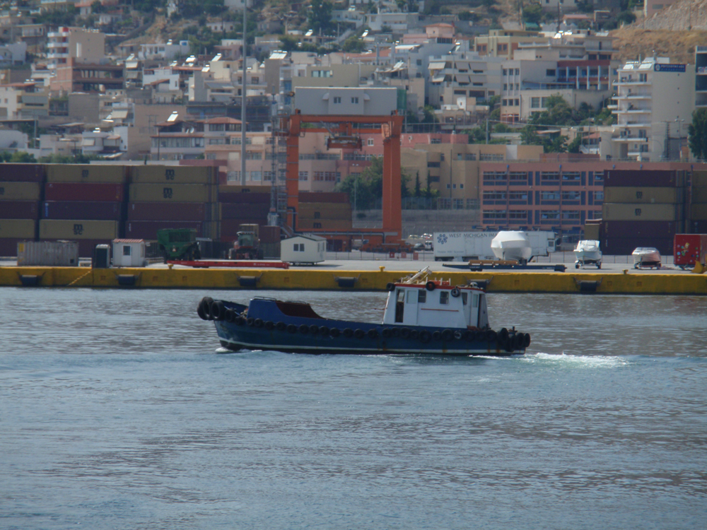 roussis service boats